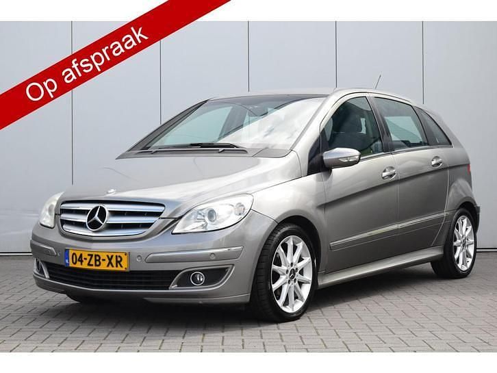 Grijs Occasion 2008 Mercedes B170 MPV | € 5.950 (Iets duurder) - Afbeelding 1/4