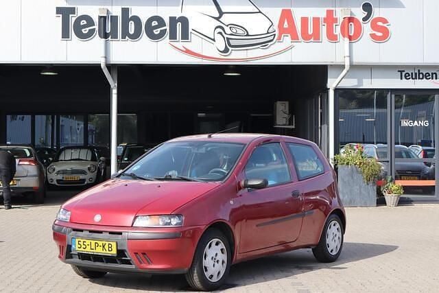 Rood Gebruikt 2003 Fiat Punto Active Hatchback | € 985 (Eerlijke prijs) - Afbeelding 1/4