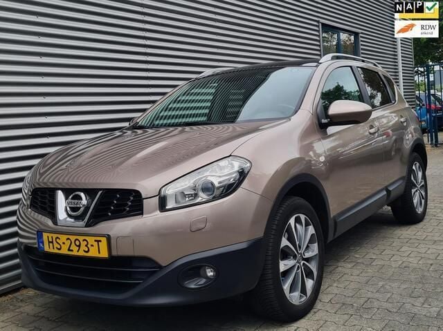 Bruin Gebruikt 2010 Nissan Qashqai Tekna SUV | € 7.495 (Eerlijke prijs) - Afbeelding 1/4