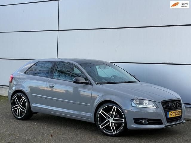 Occasion Audi A3 Ambiente 105 PK (77 kW) 2010 Grijs Hatchback