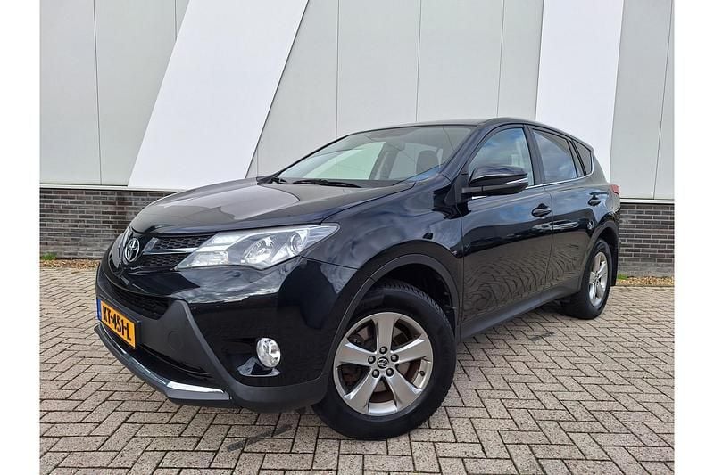 Zwart Gebruikt 2014 Toyota RAV4 Style SUV | € 17.449 (Eerlijke prijs) - Afbeelding 1/1