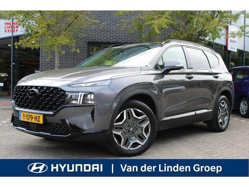 Grijs metallic Gebruikt 2023 Hyundai Santa Fe Blackline SUV | € 48.450 (Iets duurder) - Afbeelding 1/4