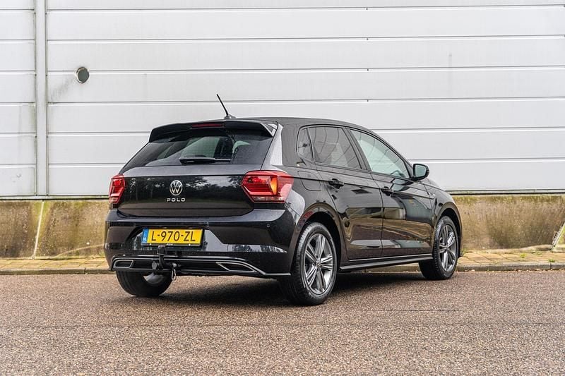 Occasion VW Polo R-line Edition 95 PK (69 kW) 2021 Zwart Hatchback