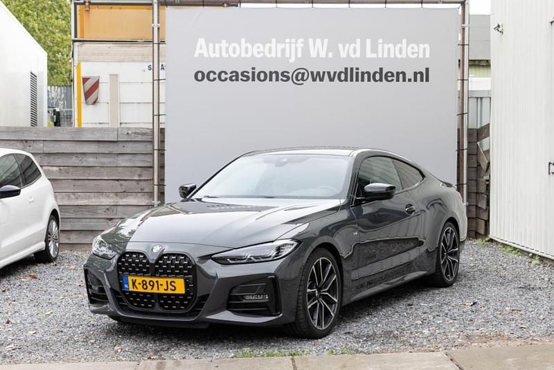 Grijs Gebruikt 2021 BMW 420 Coupé | € 28.748 (Duur) - Afbeelding 1/4