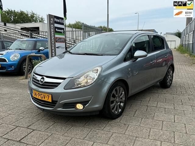 Occasion Opel Corsa Edition 101 PK (74 kW) 2011 Grijs Hatchback