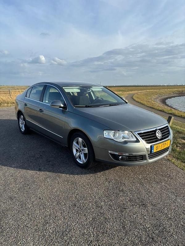 Gebruikt 2009 VW Passat | € 2.950 (Eerlijke prijs) - Afbeelding 1/4