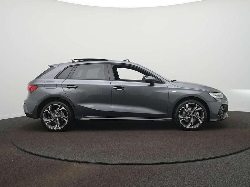 Occasion Audi A3 Sportback e-tron S-Line 204 PK (150 kW) 2025 Grijs Hatchback