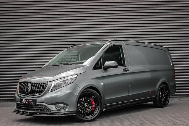 Occasion Mercedes Vito AMG 215 PK (158 kW) 2021 Grijs (metallic) Van