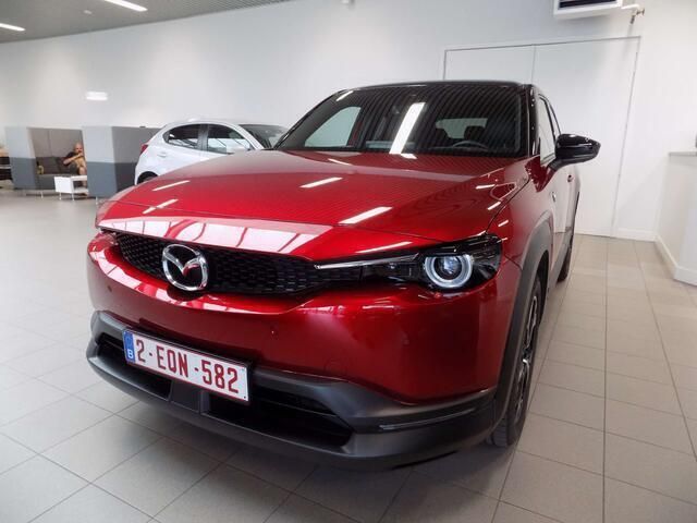 Rood Gebruikt 2023 Mazda MX30 Makoto SUV | € 29.950 - Afbeelding 1/4