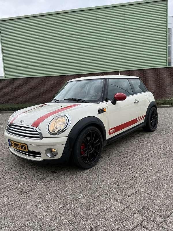 Occasion Mini Cooper 75 PK (55 kW) 2009 Wit Hatchback