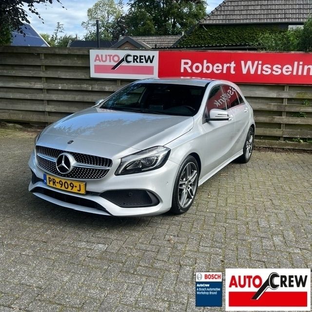Grijs Gebruikt 2017 Mercedes A180 Business Hatchback | € 21.500 (Iets duurder) - Afbeelding 1/4