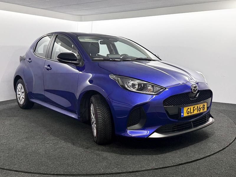 Occasion Mazda 2 Prime-Line 116 PK (85 kW) 2024 Glass blue Hatchback