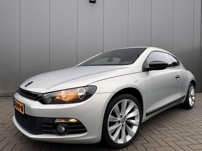 Grijs Occasion 2010 VW Scirocco Highline Coupé | € 4.950 (Goede deal) - Afbeelding 1/4