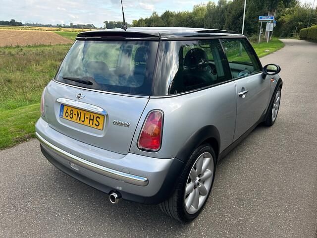 Occasion Mini Cooper Chili 116 PK (85 kW) 2003 Grijs Hatchback