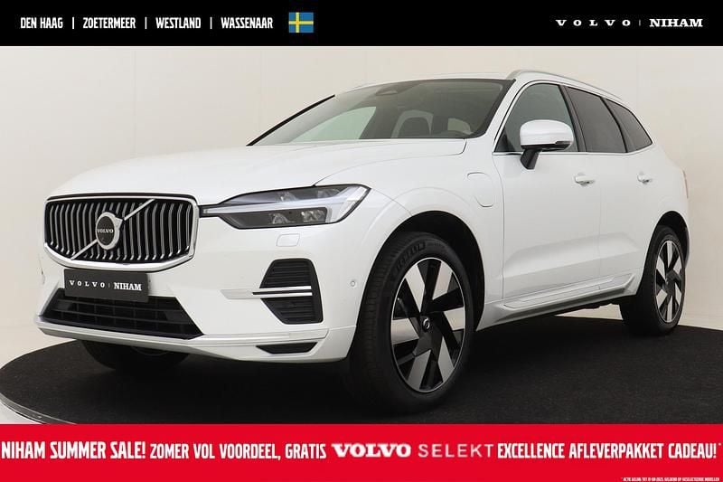 Wit Nieuw 2025 Volvo XC60 Plus SUV | € 61.890 - Afbeelding 1/4