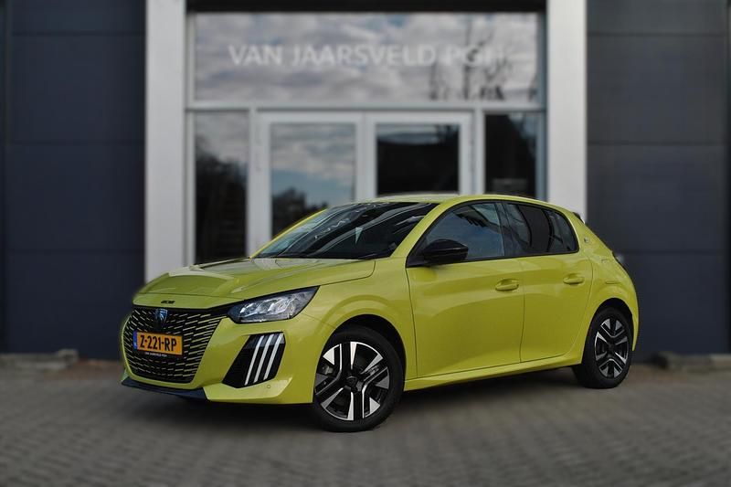 Geel Gebruikt 2024 Peugeot e-208 Style Hatchback | € 20.800 - Afbeelding 1/4
