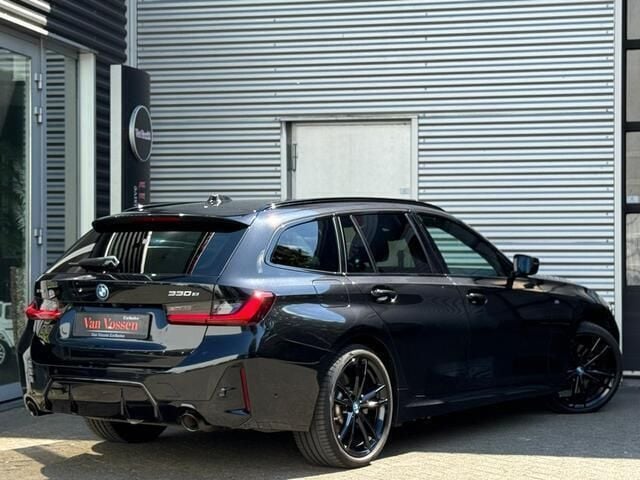 Occasion BMW 330 M Sport 292 PK (214 kW) 2023 Zwart Stationwagen