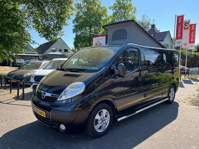 Zwart Gebruikt 2006 Opel Vivaro Van | € 8.950 - Afbeelding 1/4
