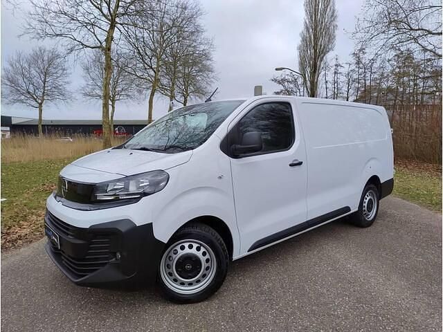 Nieuw Opel Vivaro-e Combi 100 kW (136 PK) 2026 Wit Van