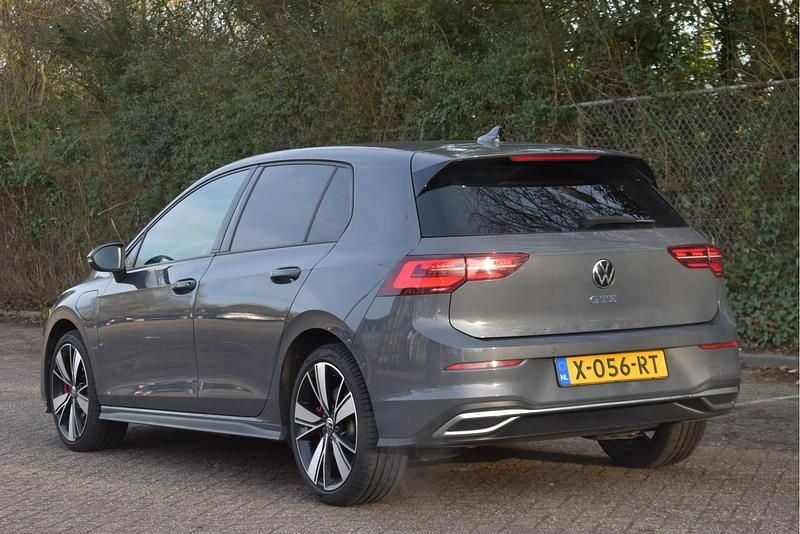 Occasion VW Golf VIII GTE 245 PK (180 kW) 2024 Grijs Hatchback