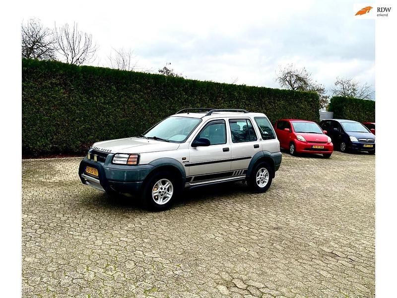 Grijs (metallic) Gebruikt 2000 Land Rover Freelander SUV | € 3.950 (Duur) - Afbeelding 1/4