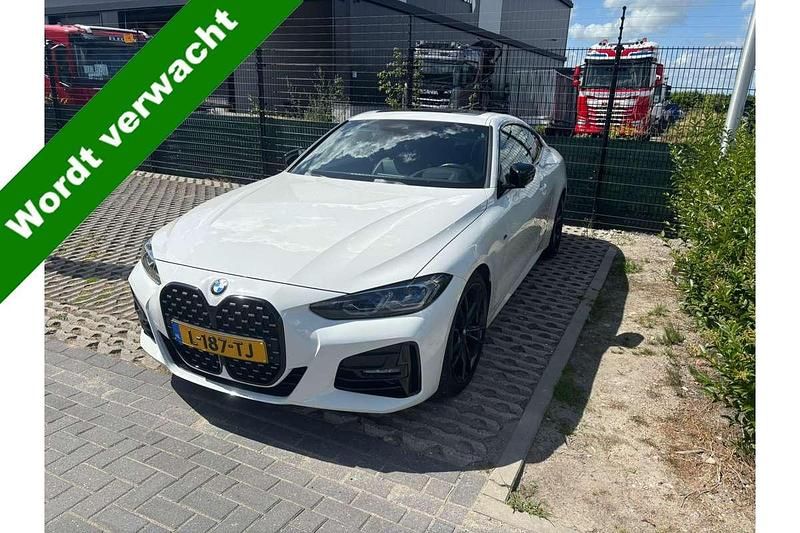 Wit, metallic lak Gebruikt 2021 BMW 430 Executive Coupé | € 39.945 (Goede deal) - Afbeelding 1/4