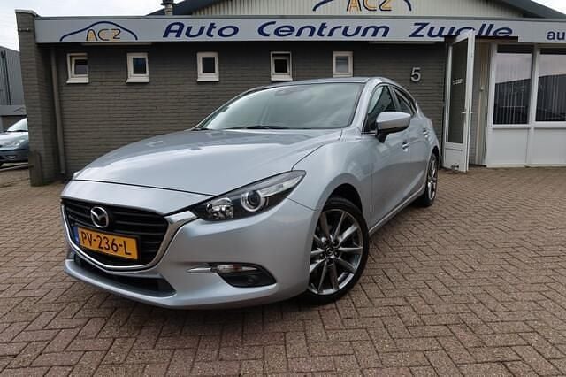 Grijs Gebruikt 2017 Mazda 3 Hatchback | € 11.999 (Goede deal) - Afbeelding 1/4