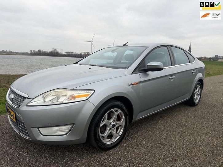 Occasion Ford Mondeo Limited 146 PK (107 kW) 2009 Grijs Hatchback