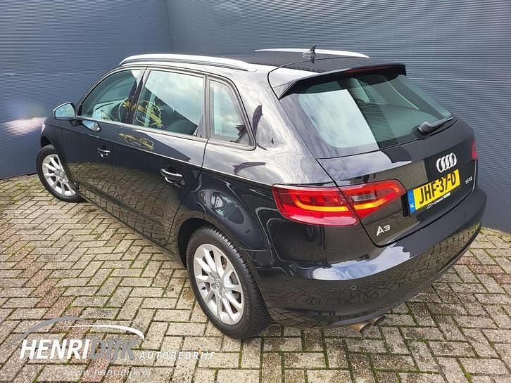 Occasion Audi A3 Attraction 123 PK (90 kW) 2013 Zwart Hatchback