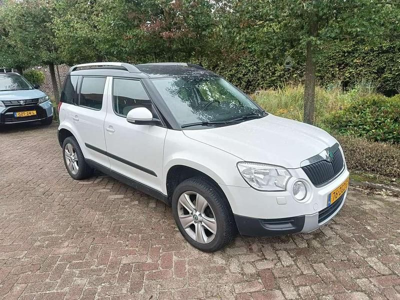 Wit Gebruikt 2012 Skoda Yeti Elegance SUV | € 7.950 (Eerlijke prijs) - Afbeelding 1/4