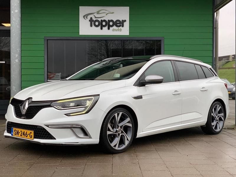 Wit Gebruikt 2017 Renault Mégane GrandTour GT Stationwagen | € 13.950 (Super prijs) - Afbeelding 1/4