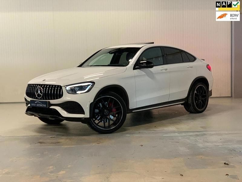 Wit Gebruikt 2020 Mercedes GLC300 Advantage Coupé | € 43.900 (Duur) - Afbeelding 1/4