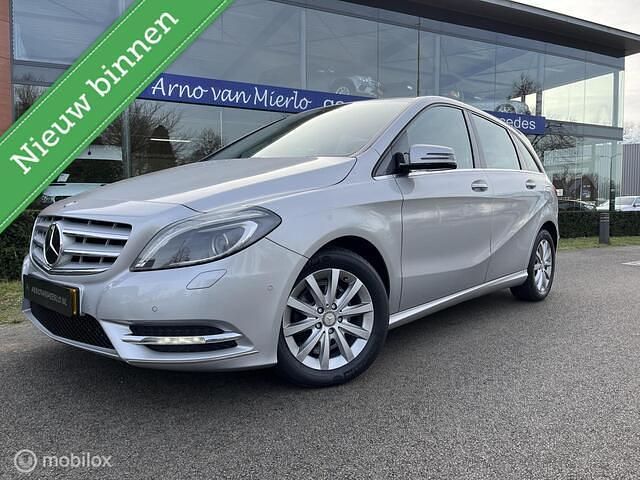 Occasion Mercedes B180 Prestige 123 PK (90 kW) 2013 Grijs MPV