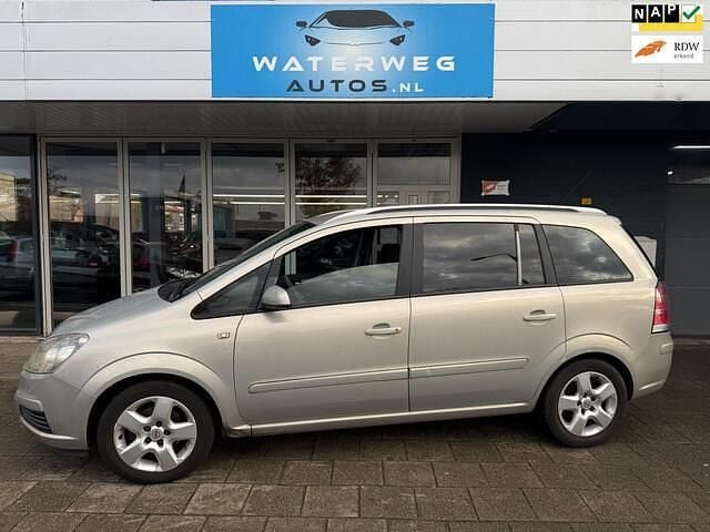 Grijs Gebruikt 2006 Opel Zafira Enjoy MPV | € 1.250 (Goede deal) - Afbeelding 1/4