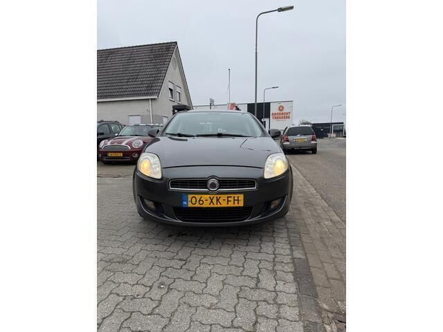 Occasion Fiat Bravo 90 PK (66 kW) 2007 Grijs Hatchback