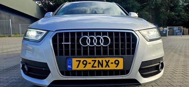 Grijs Occasion 2013 Audi Q3 Proline SUV | € 12.999 (Eerlijke prijs) - Afbeelding 1/4