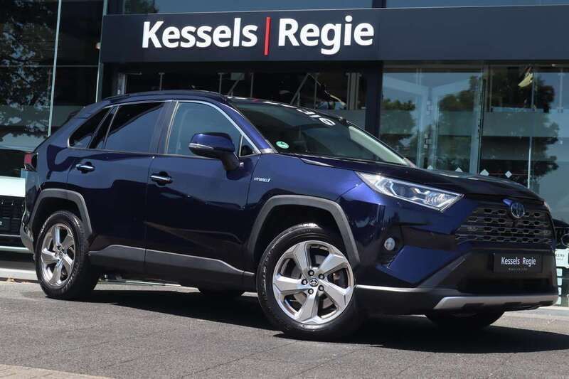 Blauw Gebruikt 2020 Toyota RAV4 Hybrid Executive SUV | € 32.950 (Super prijs) - Afbeelding 1/4