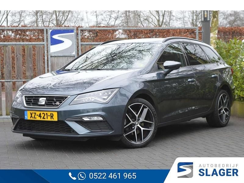 Grijs Occasion 2019 Seat Leon Business Stationwagen | € 13.900 (Goede deal) - Afbeelding 1/4