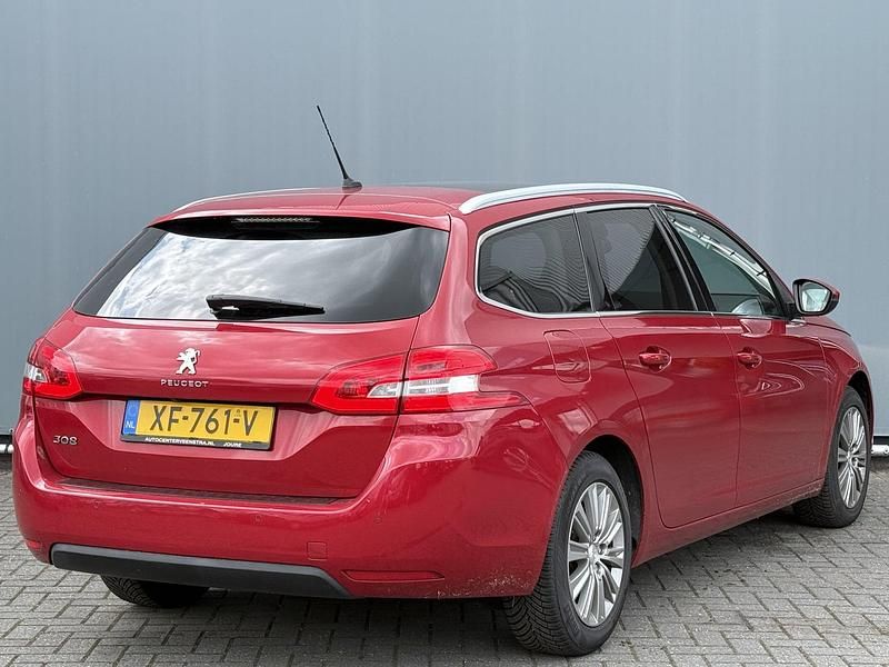 Occasion Peugeot 308 Premium 131 PK (96 kW) 2019 Rood Stationwagen