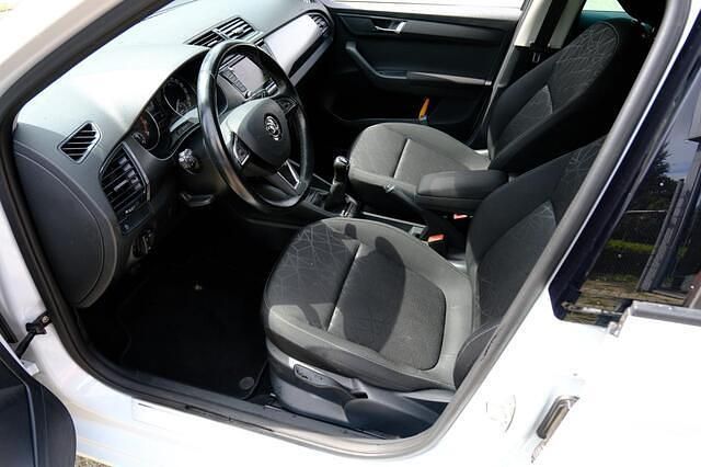 Wit Gebruikt 2018 Skoda Fabia Clever Stationwagen | € 8.950 (Eerlijke prijs) - Afbeelding 1/4