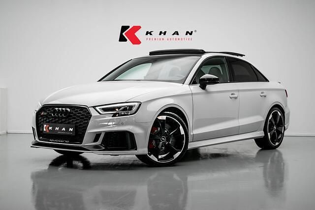 Wit Gebruikt 2019 Audi RS3 S-Line Hatchback | € 48.450 (Eerlijke prijs) - Afbeelding 1/4