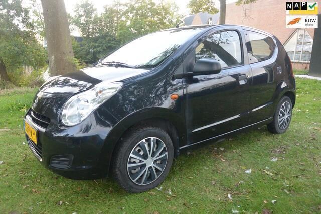 Zwart Gebruikt 2009 Suzuki Alto Hatchback | € 2.500 (Eerlijke prijs) - Afbeelding 1/4