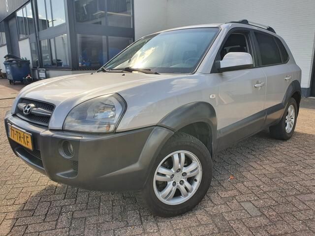 Grijs Gebruikt 2007 Hyundai Tucson Dynamiq SUV | € 1.500 (Eerlijke prijs) - Afbeelding 1/4