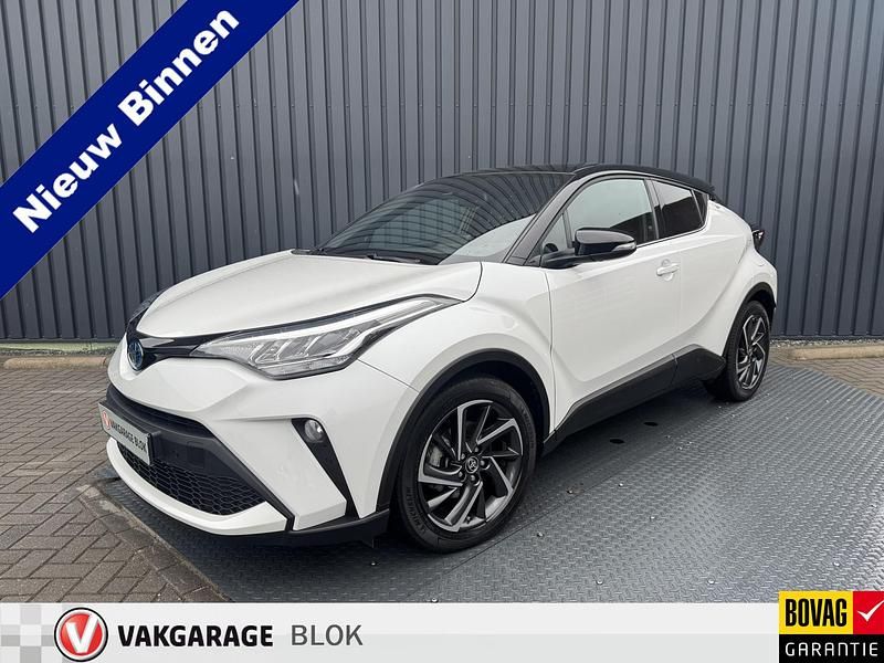 Wit Occasion 2023 Toyota C-HR SUV | € 28.950 (Eerlijke prijs) - Afbeelding 1/4