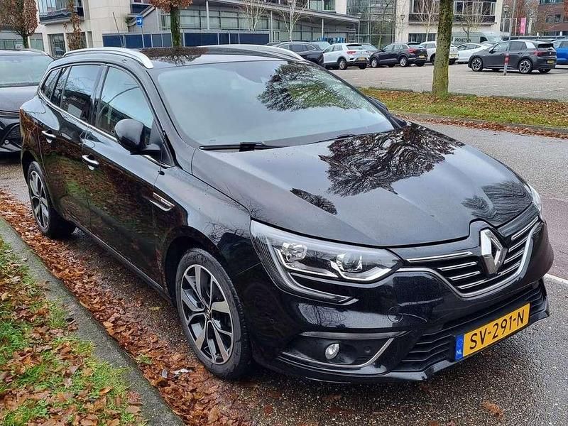 Occasion Renault Mégane GrandTour Bose Edition 140 PK (102 kW) 2018 Zwart Stationwagen