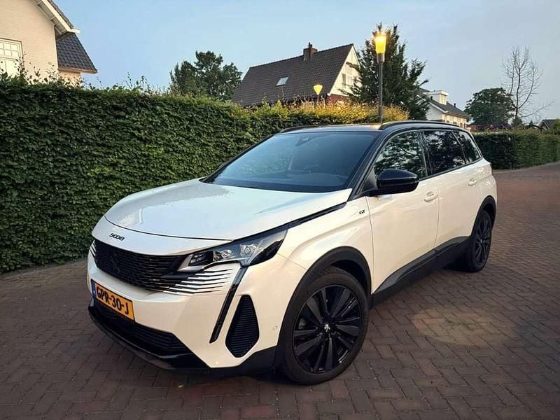 Wit Gebruikt 2022 Peugeot 5008 GT MPV | € 28.900 (Eerlijke prijs) - Afbeelding 1/4