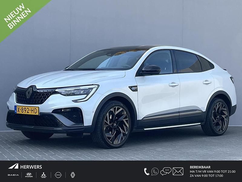 Parelwit qxd Gebruikt 2023 Renault Arkana Bose Edition SUV | € 30.585 (Duur) - Afbeelding 1/4