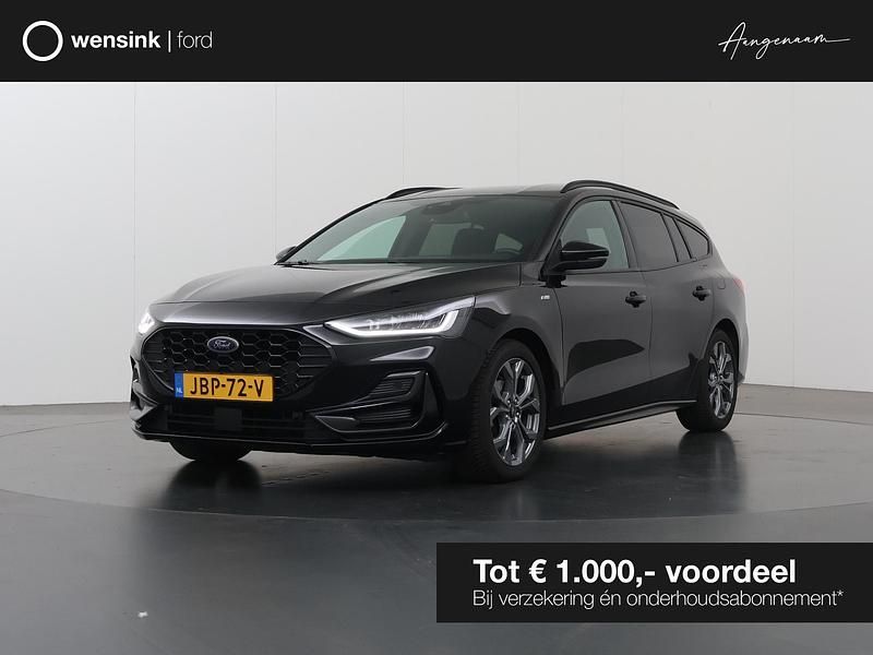 Zwart Gebruikt 2023 Ford Focus ST-Line X Stationwagen | € 24.830 (Eerlijke prijs) - Afbeelding 1/4