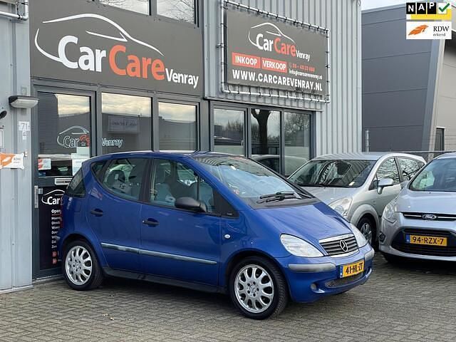 Blauw Occasion 2001 Mercedes A140 Elegance MPV | € 1.190 (Eerlijke prijs) - Afbeelding 1/4