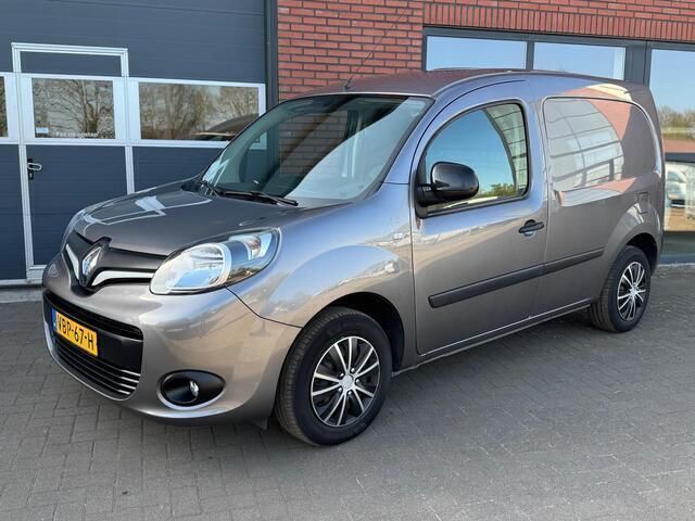 Grijs Gebruikt 2019 Renault Kangoo MPV | € 9.950 (Iets duurder) - Afbeelding 1/4